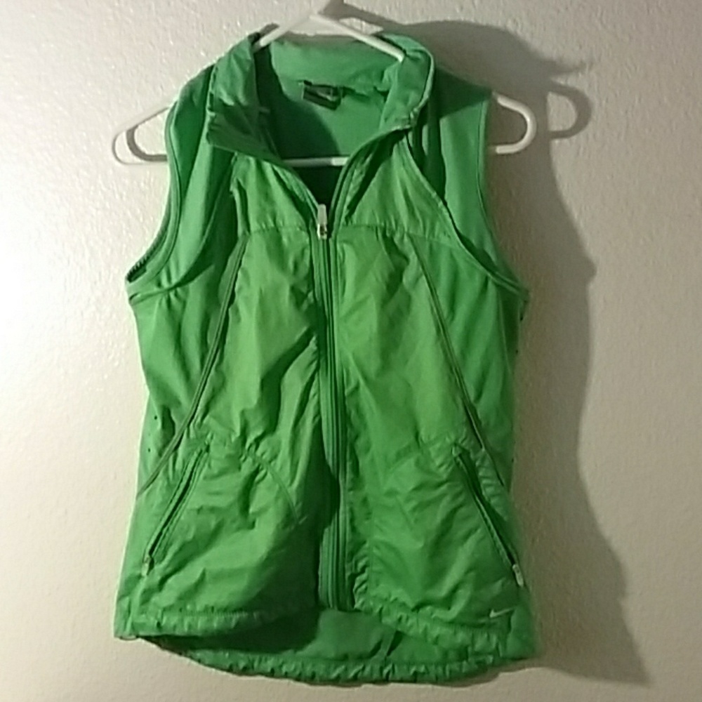 Green Running Jacket - Picture 3 of 7